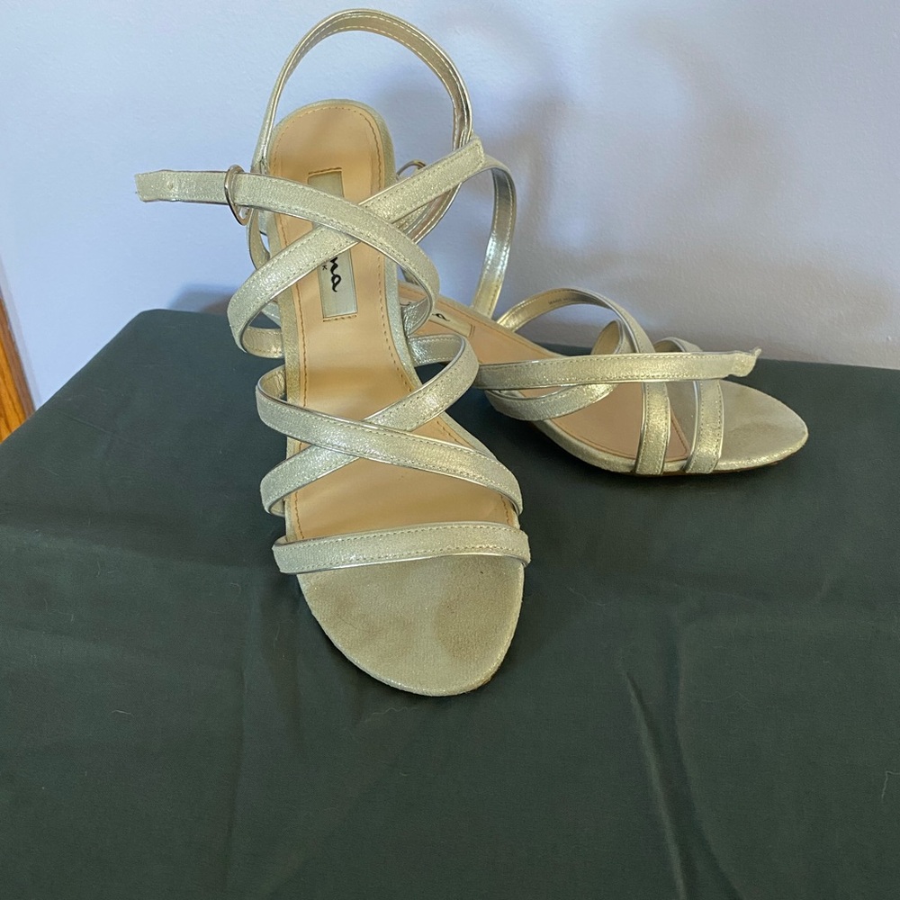 Nina Womens Genaya Open Toe Strappy Heeled Sandals Silver Size 7M